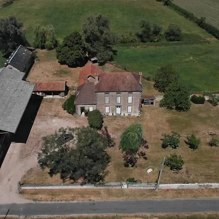 Evasion Familiale Isolee 10 Pers Paix & Nature Ferienhaus Jaligny